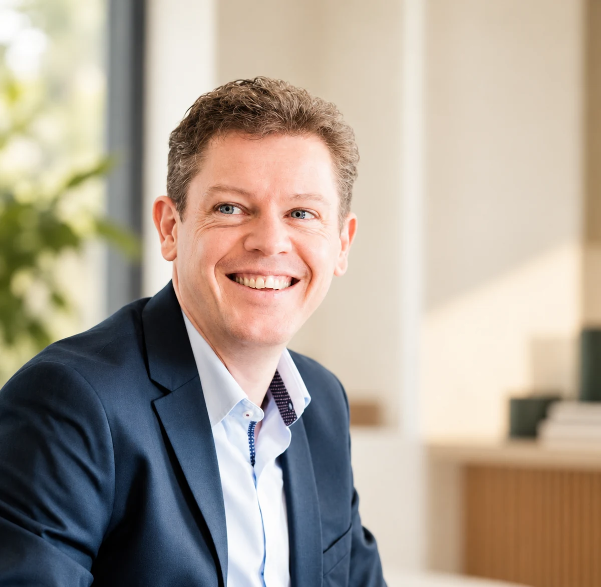 Stefan Peetroons smiling during a conversation